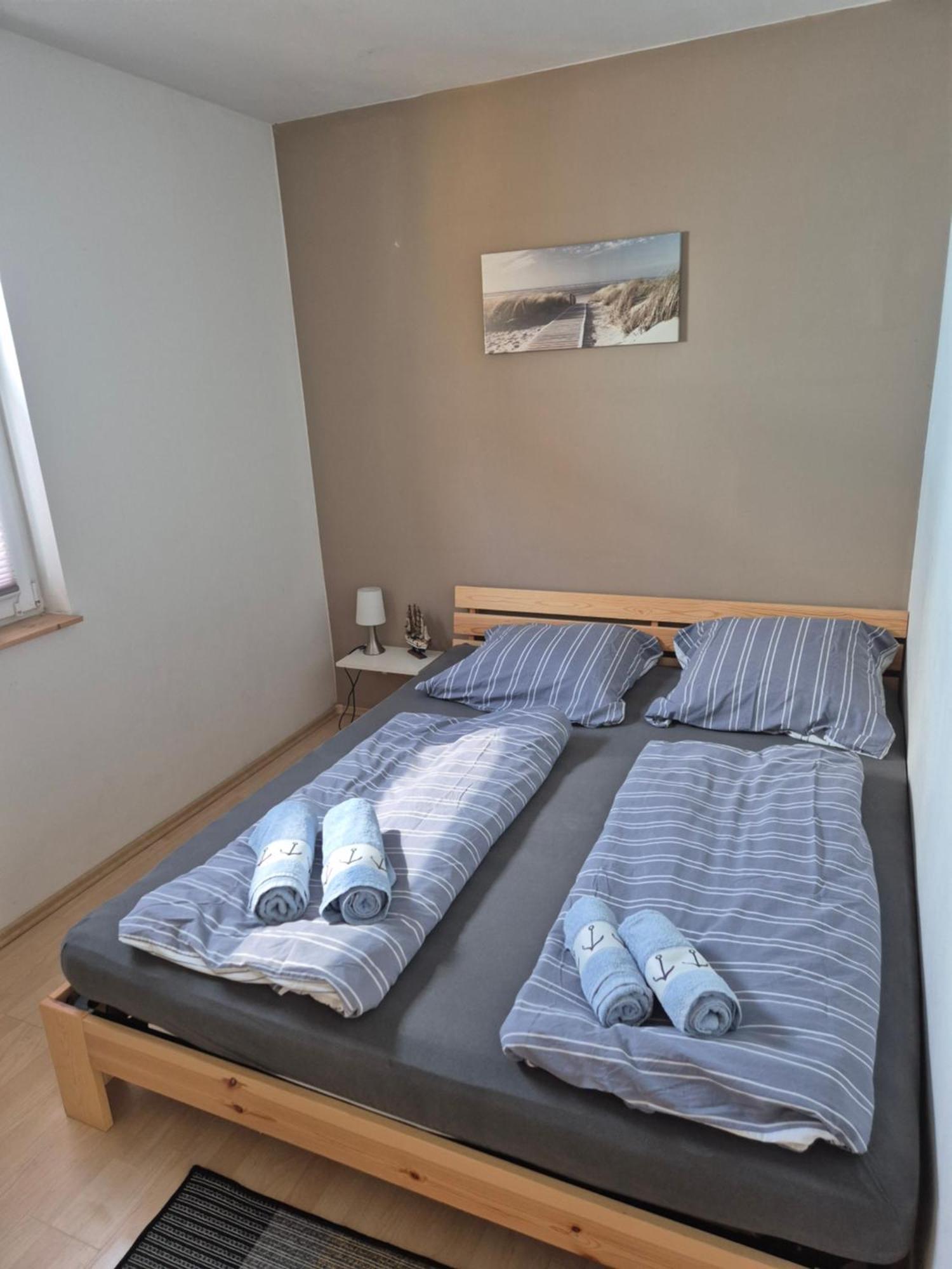 Ferienwohnung Am Stettiner Haff Mönkebude Exterior foto